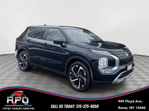 Black 2020 Ford Explorer ST for sale in Rome, NY