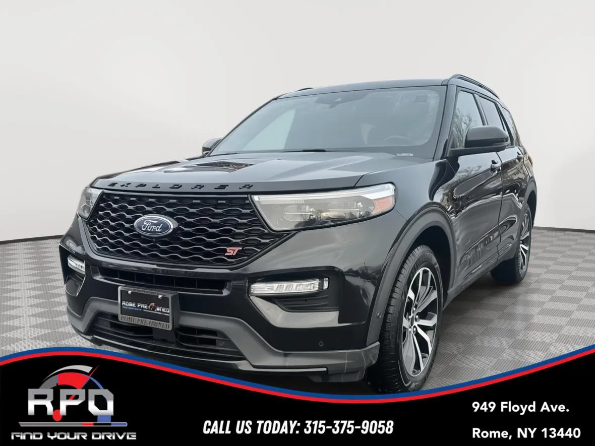 2020 Ford Explorer ST's photo