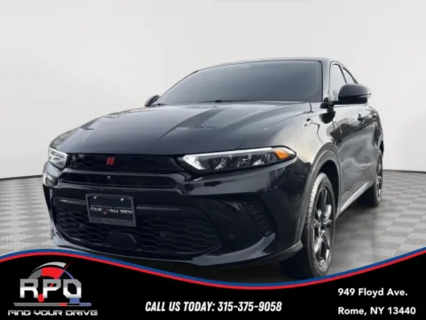 Black 2024 Dodge Hornet R/T for sale in Rome, NY
