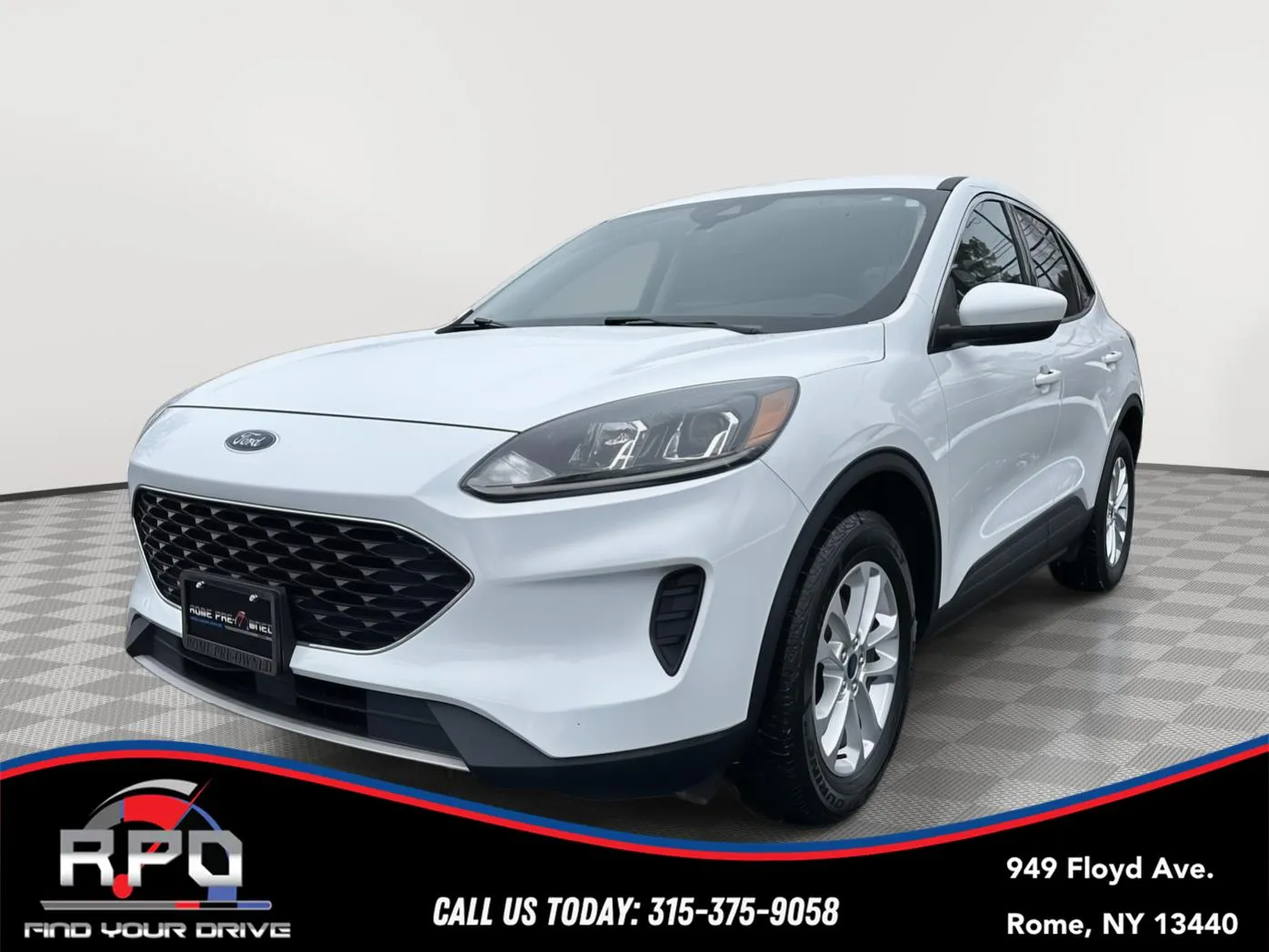 White 2020 Ford Escape SE for sale in Rome, NY