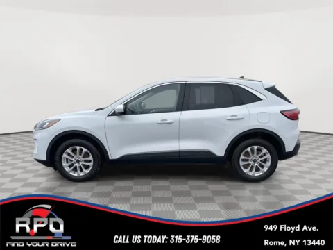 Photos of 2020 Ford Escape SE for sale in Rome, NY at Rome Preowned Auto Sales