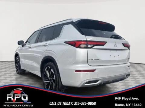 Another view of 2022 Mitsubishi Outlander SEL Special Edition for sale in Rome, NY at Rome Preowned Auto Sales