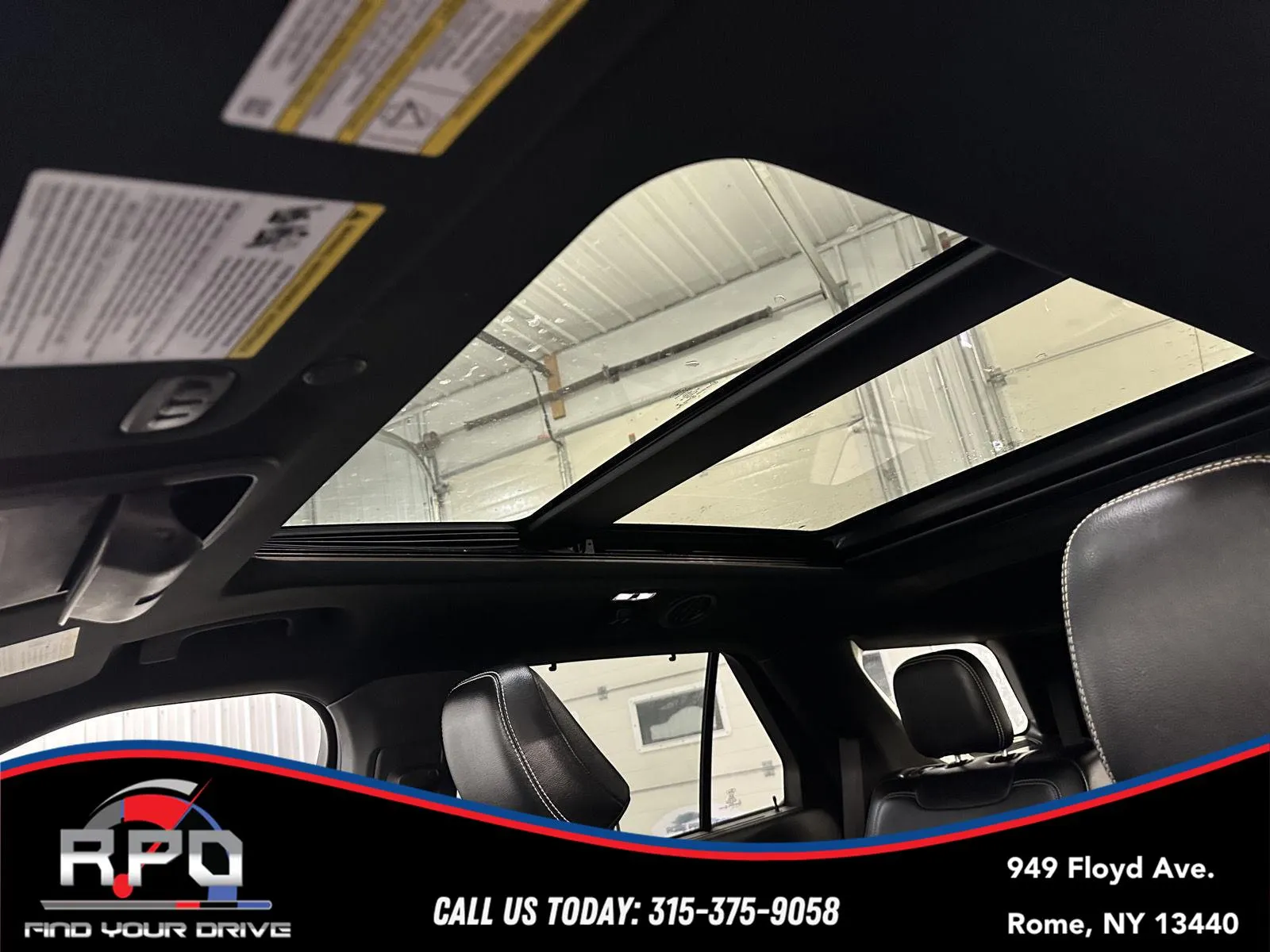 2020 Ford Explorer ST - Photo 14