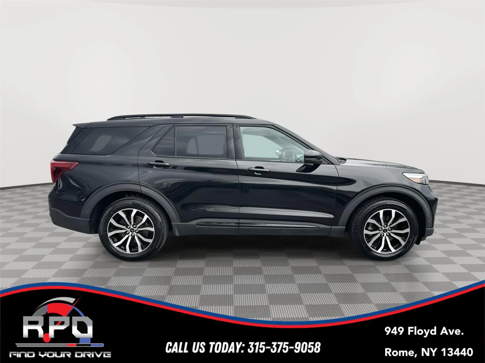 2020 Ford Explorer ST - Photo 6