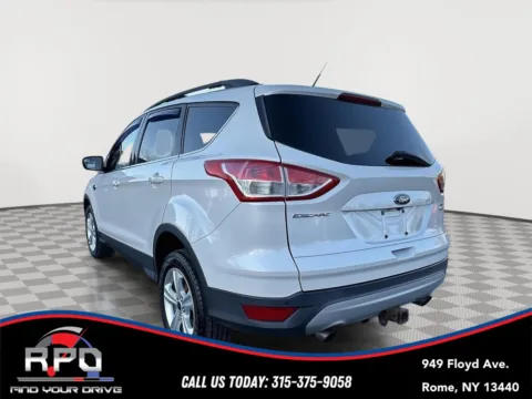 Another view of 2016 Ford Escape SE for sale in Rome, NY at Rome Preowned Auto Sales