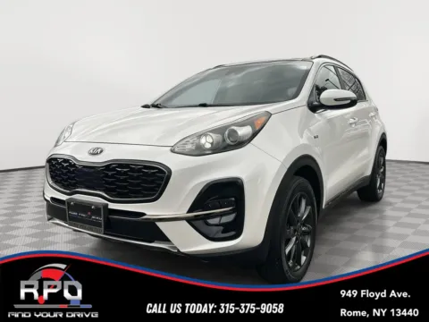 White 2020 Kia Sportage S for sale in Rome, NY