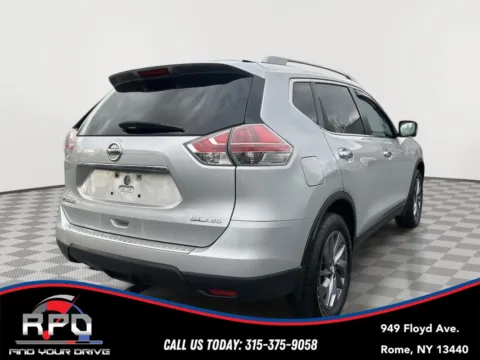 More photos of 2016 Nissan Rogue SL at Rome Preowned Auto Sales, NY