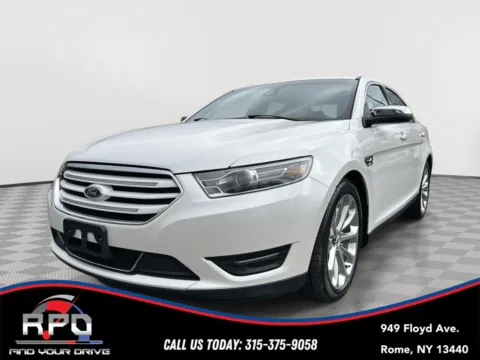 White 2018 Ford Taurus Limited for sale in Rome, NY