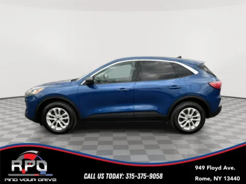 Another view of 2022 Ford Escape SE for sale in Rome, NY at Rome Preowned Auto Sales