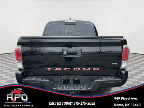 More photos of 2021 Toyota Tacoma TRD Off Road at Rome Preowned Auto Sales, NY
