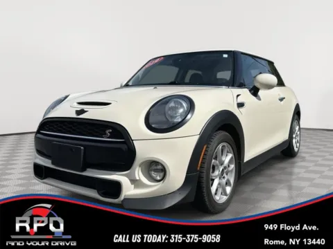 White 2019 MINI Hardtop 2 Door Cooper S for sale in Rome, NY