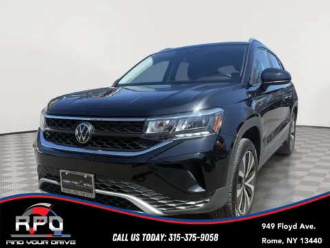 Black 2023 Volkswagen Taos SE for sale in Rome, NY