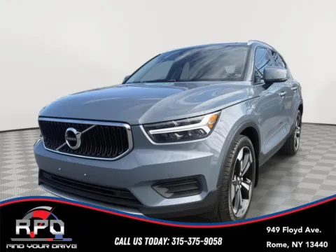 Gray 2020 Volvo XC40 Momentum for sale in Rome, NY