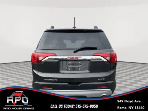 More photos of 2018 GMC Acadia SLT at Rome Preowned Auto Sales, NY