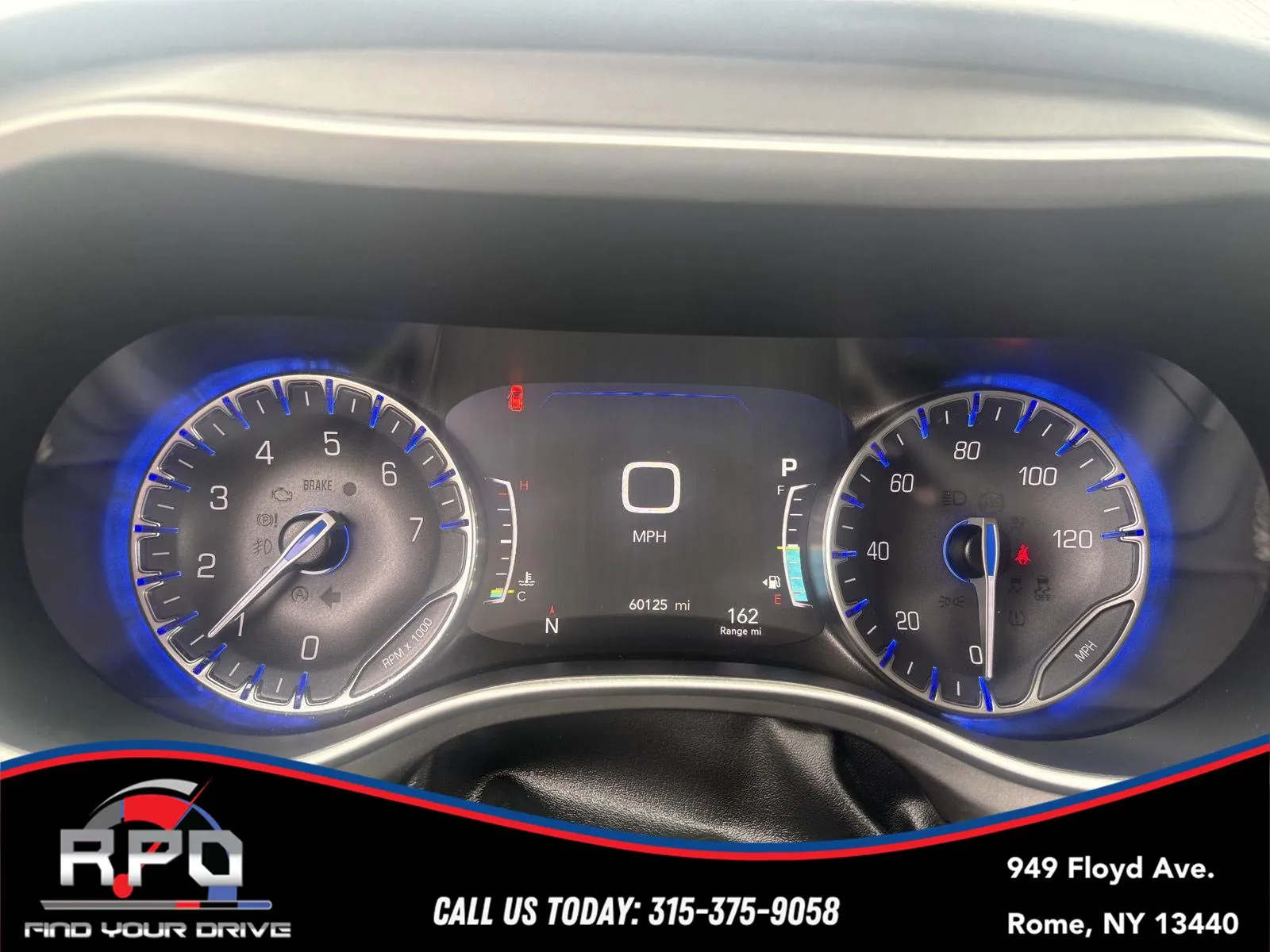 2024 Chrysler Pacifica Touring L - Photo 19