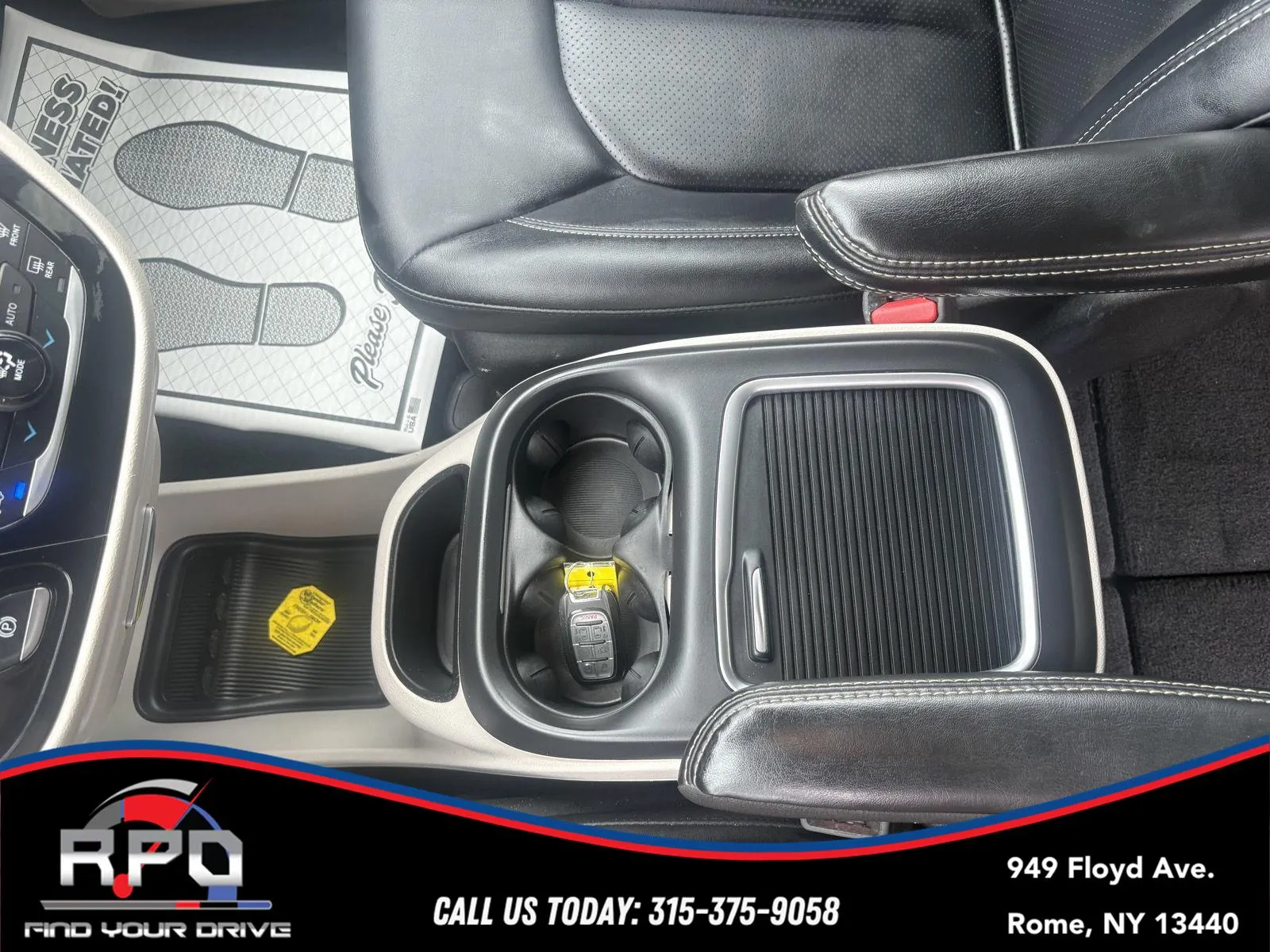 2024 Chrysler Pacifica Touring L - Photo 26