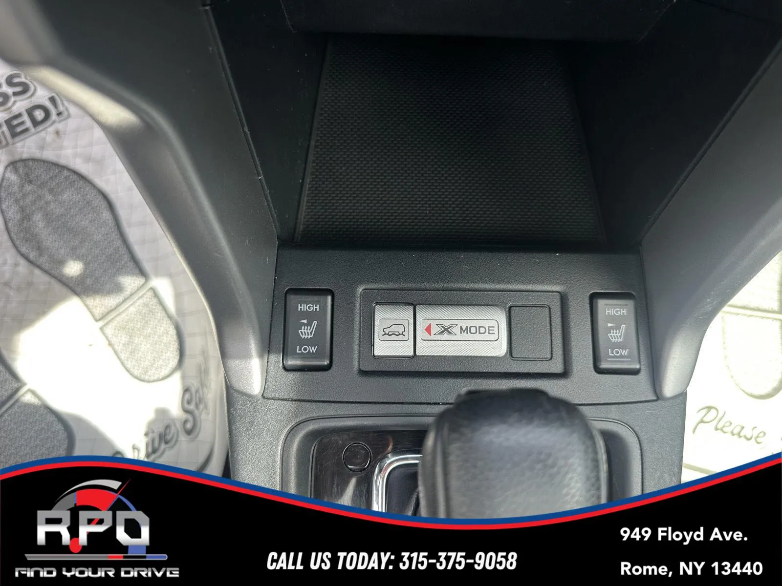 2016 Subaru Forester i Touring - Photo 18