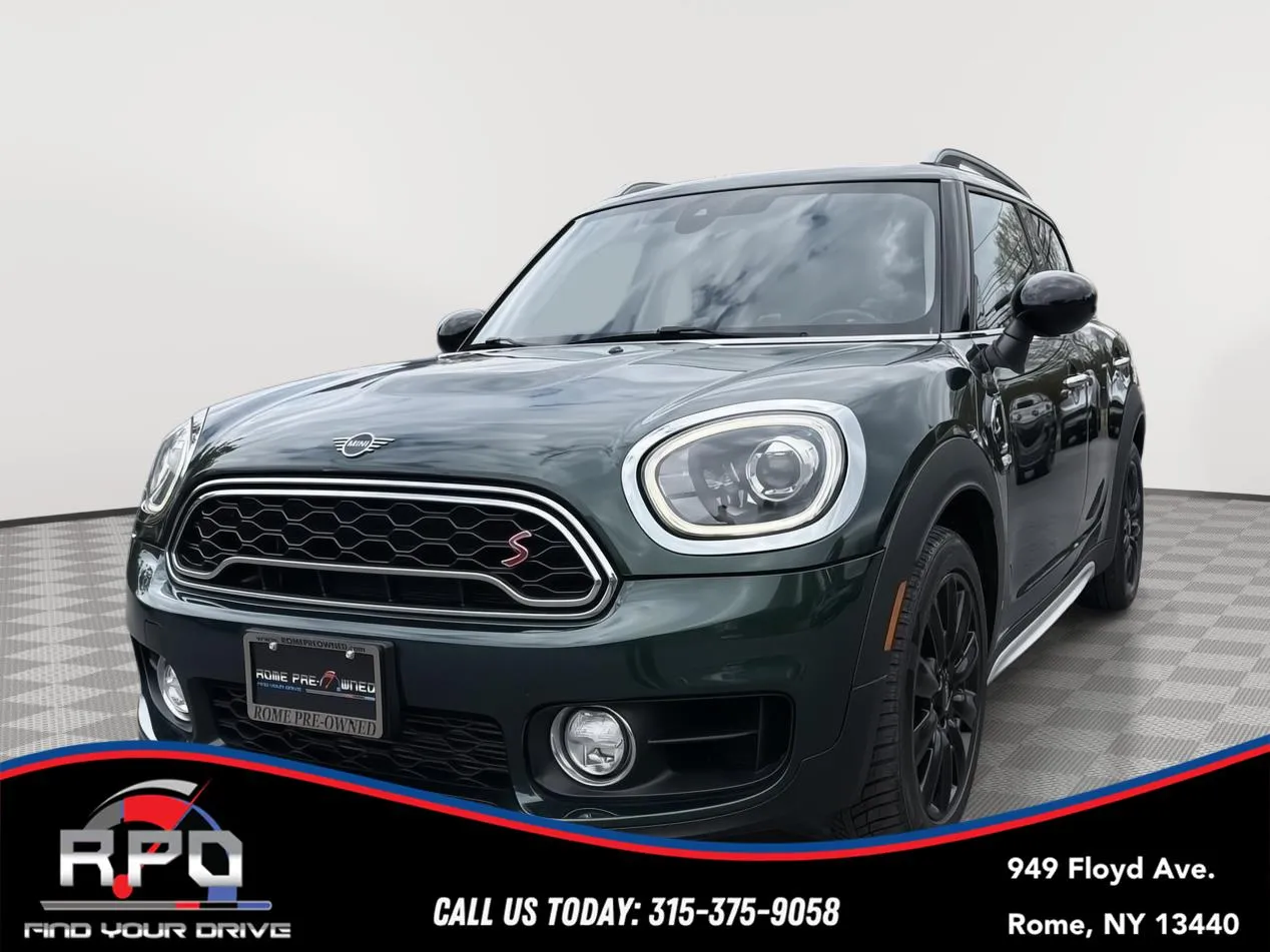 2019 MINI Countryman Cooper S Signature's photo