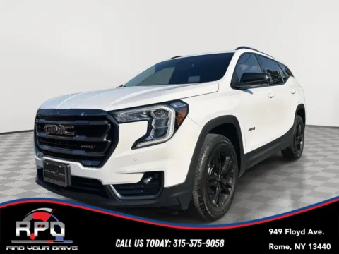 White 2024 GMC Terrain AT4 for sale in Rome, NY