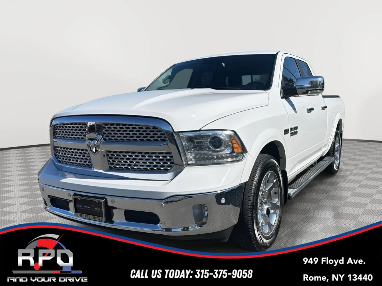 2018 RAM 1500 Laramie 4x4 Quad Cab 6'4's photo
