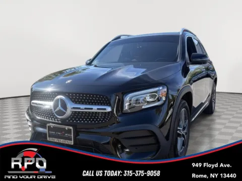 Black 2020 Mercedes-Benz GLB 250 for sale in Rome, NY