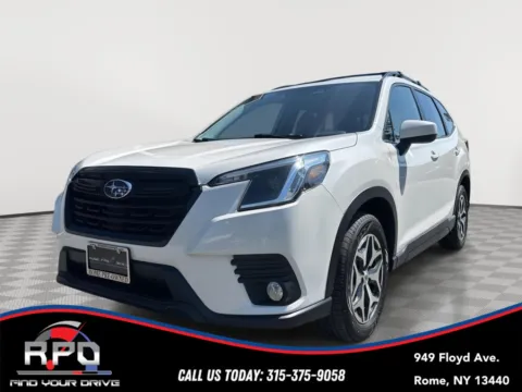 White 2022 Subaru Forester Premium for sale in Rome, NY