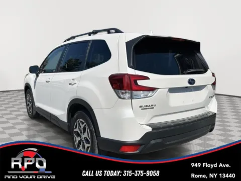 Another view of 2022 Subaru Forester Premium for sale in Rome, NY at Rome Preowned Auto Sales