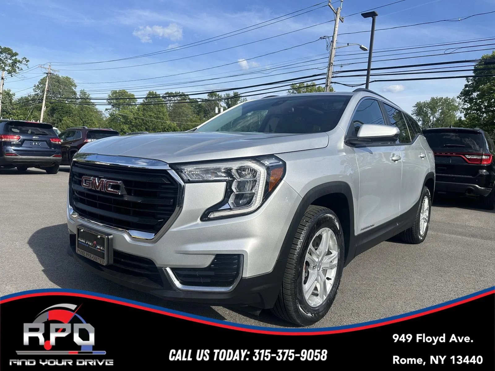 2022 GMC Terrain SLE AWD's photo
