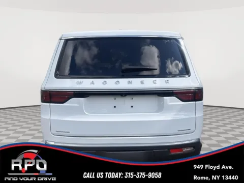 More photos of 2022 Jeep Wagoneer Series III at Rome Preowned Auto Sales, NY
