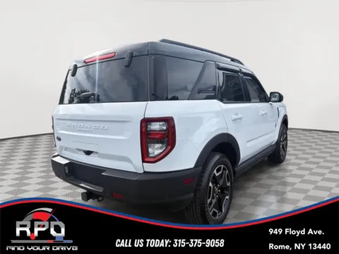 More photos of 2021 FORD BRONCO SPORT OUTER BANKS 4X4 at Rome Preowned Auto Sales, NY