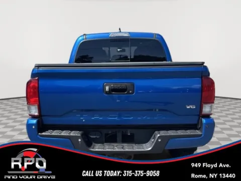 More photos of 2017 Toyota Tacoma TRD Off Road at Rome Preowned Auto Sales, NY
