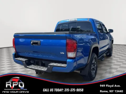 More photos of 2017 Toyota Tacoma TRD Off Road at Rome Preowned Auto Sales, NY