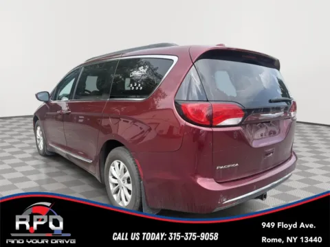 Another view of 2017 Chrysler Pacifica Touring-L for sale in Rome, NY at Rome Preowned Auto Sales
