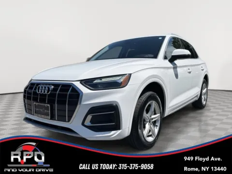 White 2021 AUDI Q5 quattro Premium 45 TFSI for sale in Rome, NY