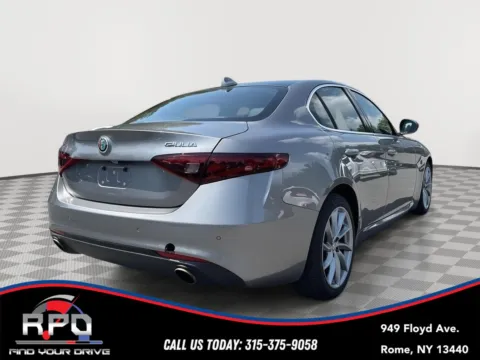 More photos of 2018 Alfa Romeo Giulia AWD at Rome Preowned Auto Sales, NY