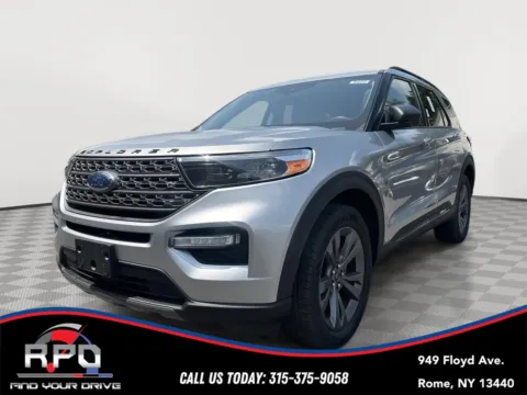 Gray 2021 Ford Explorer XLT for sale in Rome, NY