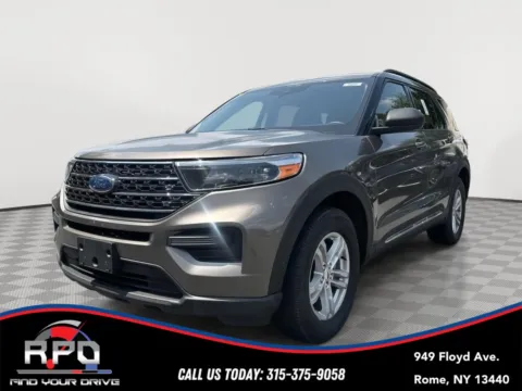 Silver 2021 Ford Explorer XLT for sale in Rome, NY
