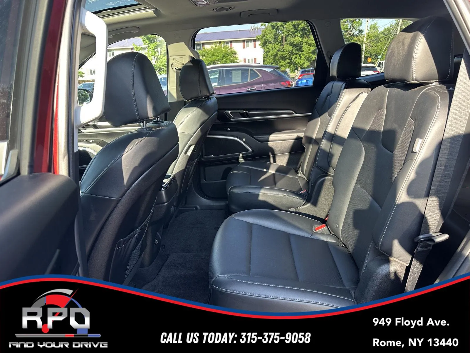 2023 Kia Telluride S - Photo 32