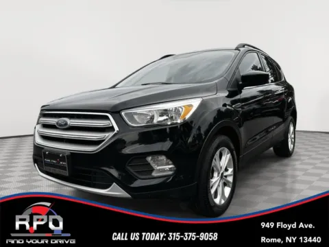 Black 2018 Ford Escape SE for sale in Rome, NY
