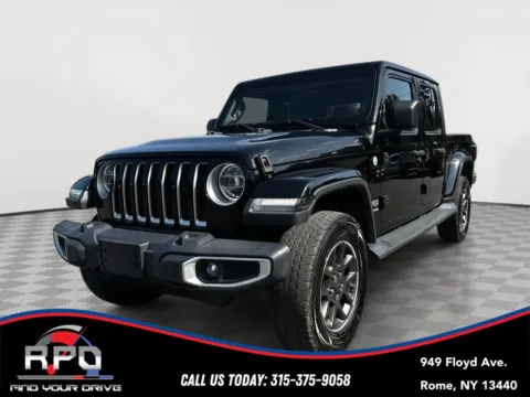Black 2020 Jeep Gladiator Overland for sale in Rome, NY