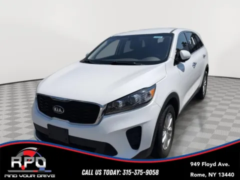 White 2019 Kia Sorento LX for sale in Rome, NY