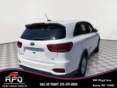 Another view of 2019 Kia Sorento LX for sale in Rome, NY at Rome Preowned Auto Sales