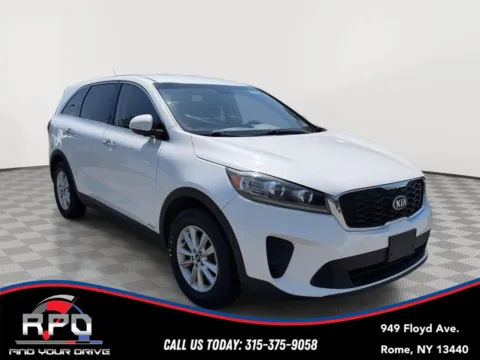 More photos of 2019 Kia Sorento LX at Rome Preowned Auto Sales, NY