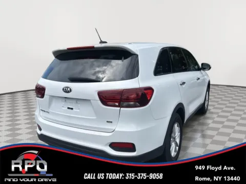 More photos of 2019 Kia Sorento LX at Rome Preowned Auto Sales, NY