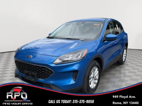 Blue 2021 Ford Escape SE for sale in Rome, NY