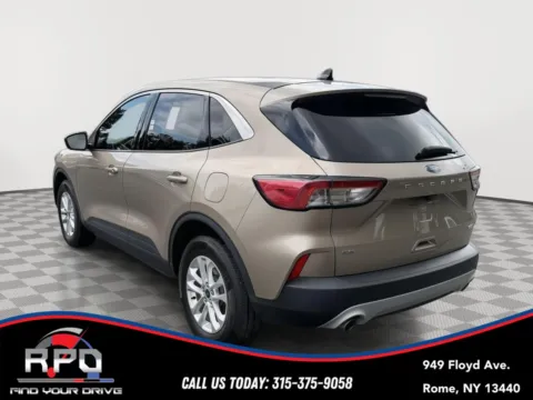 Another view of 2020 Ford Escape SE for sale in Rome, NY at Rome Preowned Auto Sales