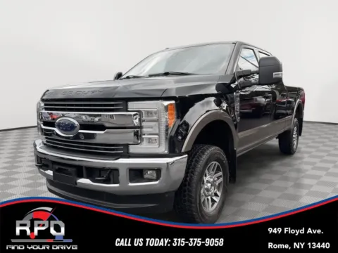 Black 2018 Ford Super Duty F-250 SRW LARIAT for sale in Rome, NY