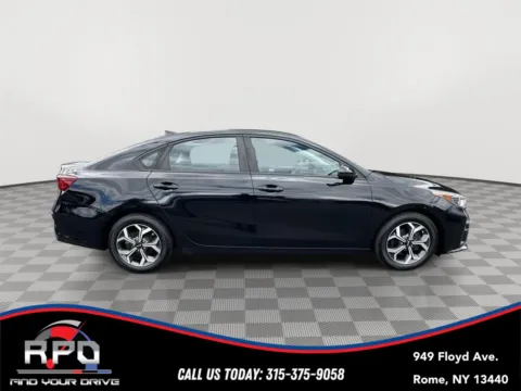 More photos of 2020 Kia Forte LXS at Rome Preowned Auto Sales, NY