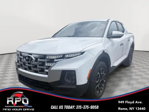 White 2024 Hyundai Santa Cruz SEL for sale in Rome, NY