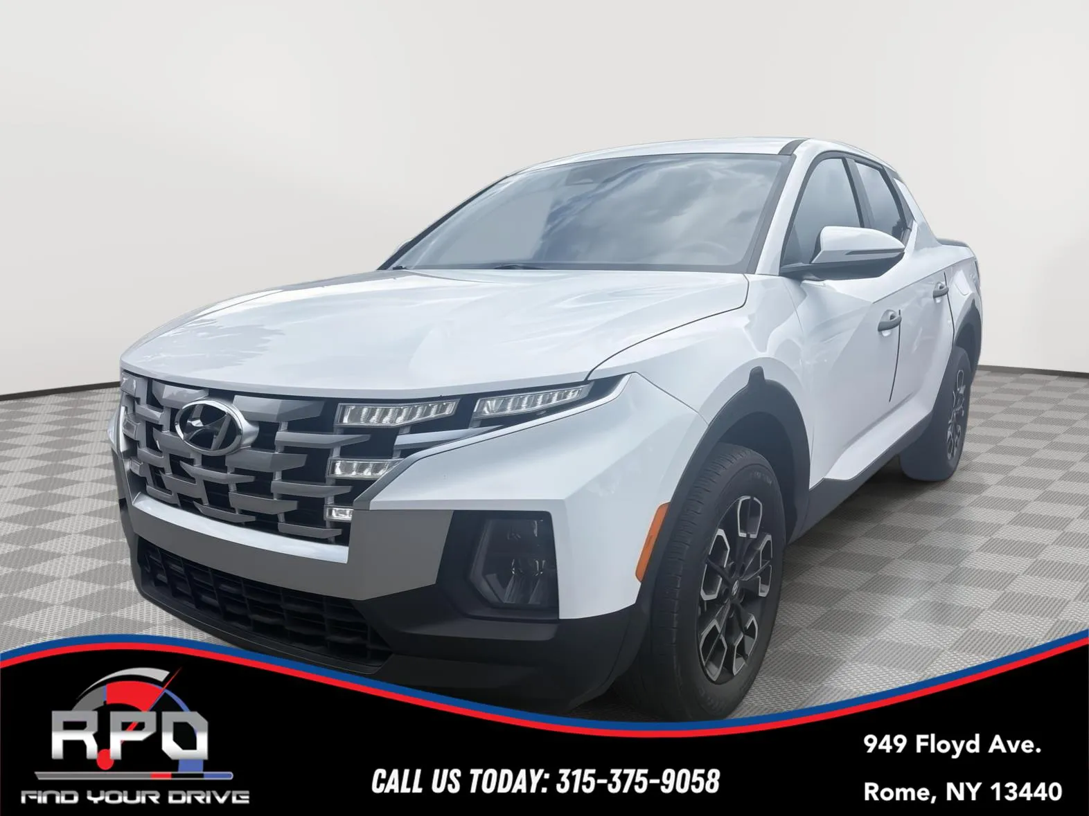 White 2024 Hyundai Santa Cruz SEL for sale in Rome, NY